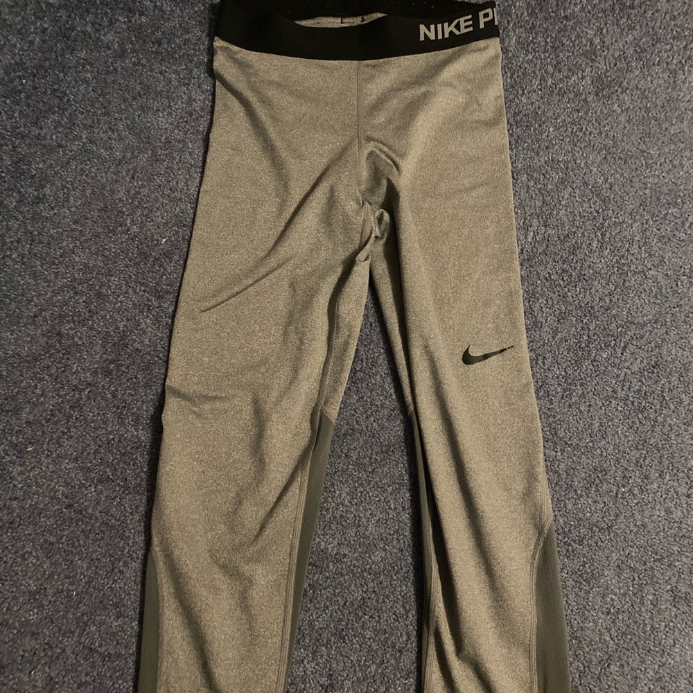 XS Nike Pro leggings slate gray 7/8 length
